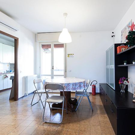 Fare Bnb - Room Pappagnocca Reggio Emilia Exterior photo