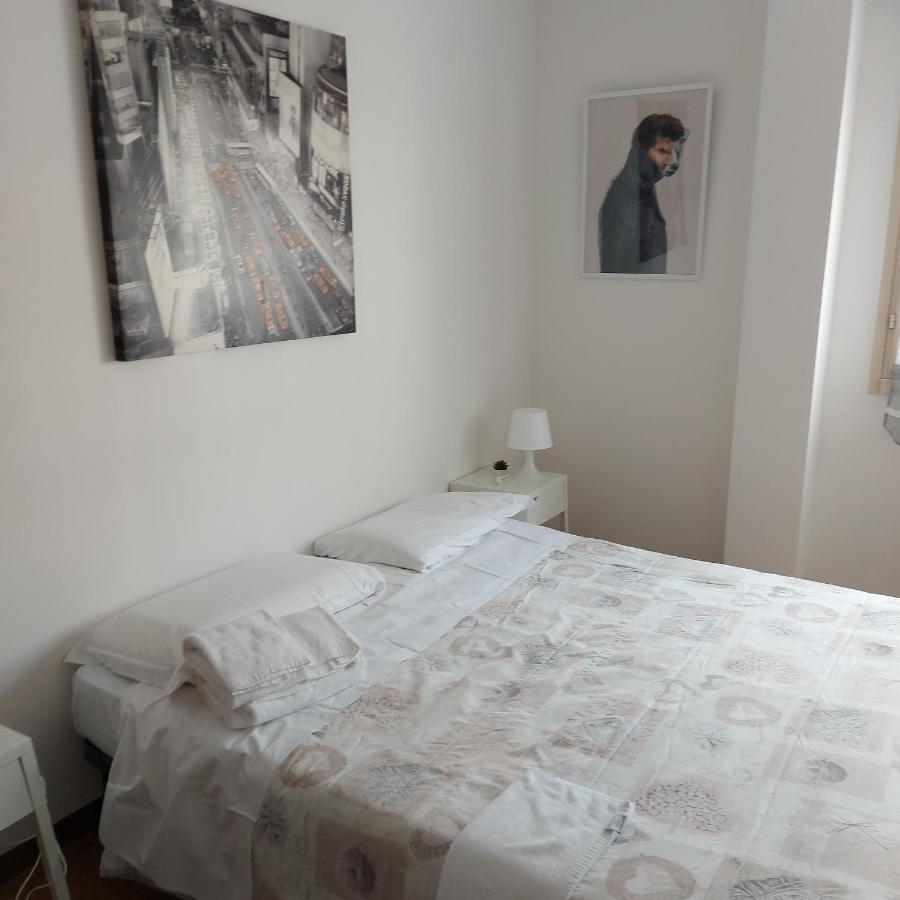Fare Bnb - Room Pappagnocca Reggio Emilia Exterior photo