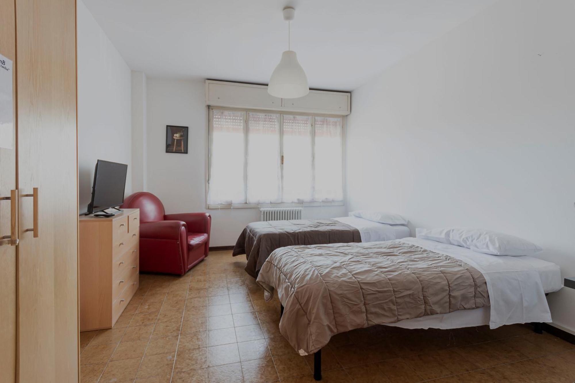 Fare Bnb - Room Pappagnocca Reggio Emilia Exterior photo